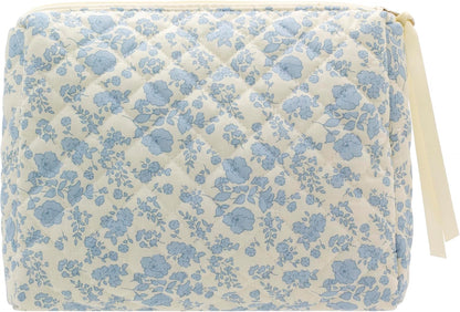 Quilted Makeup Bag for Women, Travel Cosmetic&Toiletry Bag,Gauze Heart