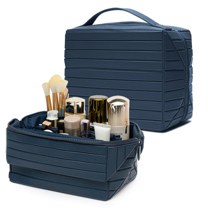 Minoisome Travel Makeup Bag,PU leather toiletry bag,make up organizer case for women,Large Capacity Cosmetic Bag,Wide-open Pouch Purse，Toiletries Accessories，Fold-Down Design and Adjustable Dividers.