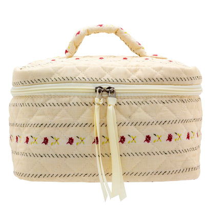 Quilted Makeup Bag for Women, Travel Cosmetic&Toiletry Bag,Gauze Heart